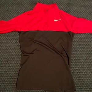 Nike Golf Men’s Black and Red Polyester Quarterzip Large